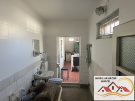 casa-de-vanzare-4-camerebaiebucatariebeci-si-dependenta-cat-si-suprafata-de-433-mp-teren-intravilan-in-campulung-muscel-pret-80000-euro-negociabil-23