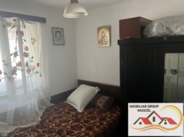 casa-de-vanzare-4-camerebaiebucatariebeci-si-dependenta-cat-si-suprafata-de-433-mp-teren-intravilan-in-campulung-muscel-pret-80000-euro-negociabil-28