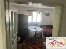 casa-de-vanzare-4-camerebaiebucatariebeci-si-dependenta-cat-si-suprafata-de-433-mp-teren-intravilan-in-campulung-muscel-pret-80000-euro-negociabil-27