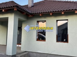 vanzare-casa-semifinisata-cu-450-mp-teren-alba-micesti-4