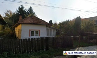 vand-casa-2-camere-teren-527-mp-grui-campulung-muscel-arges