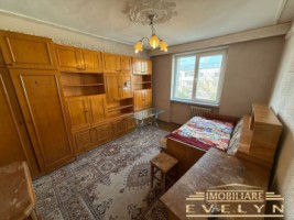 de-vanzare-apartament-3-camere-decomandat-calea-nationala-scoala-nr-11