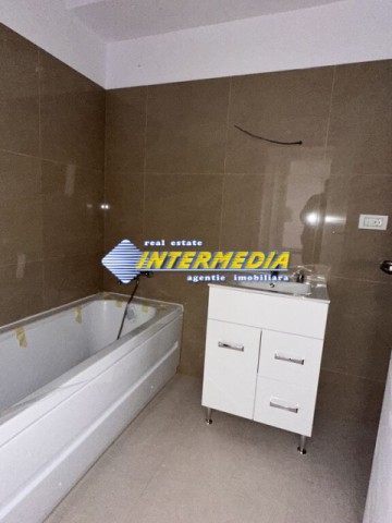 apartament-cu-3-camere-bloc-nou-alba-iulia-centru-finisat-9