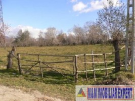 teren-intravilan-1482-mp-de-vanzare-pe-calea-pietroasa-in-campulung-muscel-arges