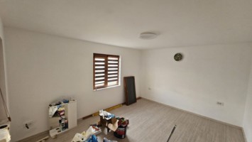 baicoi-casa-2025-3cam-a-110mp-ter-1720-mp-d-43-ml-236000-euro-1