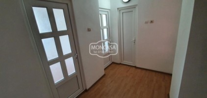 apartament-3-camere-zona-imparat-traian-anotimpuri-mobilat-10