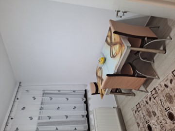 proprietar-vand-apartament-cu-2-camere-in-comuna-sanpetru-9