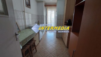 apartament-3-camere-de-inchiriat-zona-m-uri-alba-iulia-7