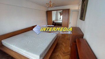 apartament-3-camere-de-inchiriat-zona-m-uri-alba-iulia