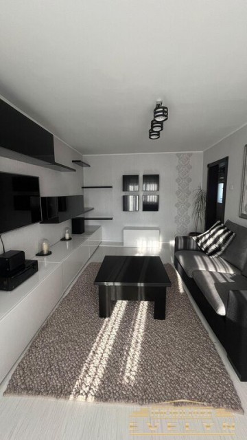 de-vanzare-apartament-5-camere-133-mp-utili-zona-mall