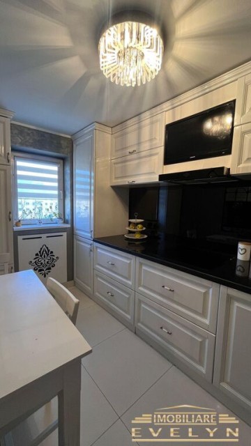 de-vanzare-apartament-5-camere-133-mp-utili-zona-mall-6
