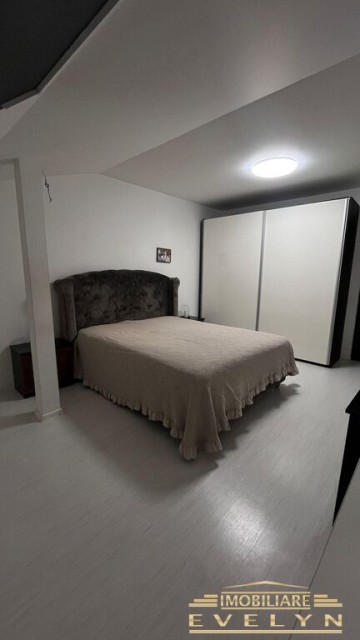 de-vanzare-apartament-5-camere-133-mp-utili-zona-mall-11