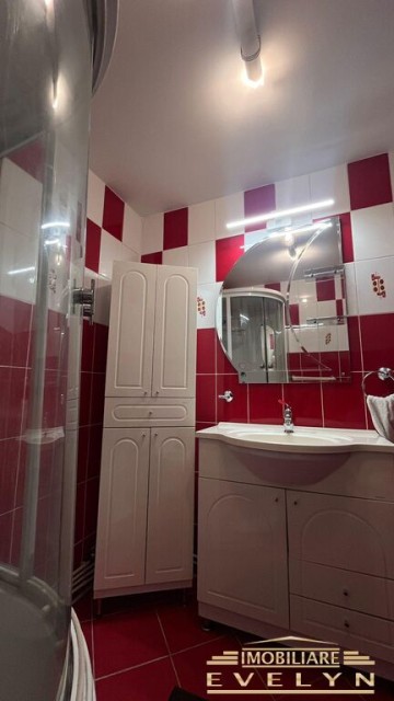 de-vanzare-apartament-5-camere-133-mp-utili-zona-mall-16