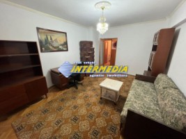 apartament-cu-3-camere-75-mp-in-centru-zona-primarie-de-inchiriat-4