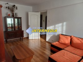 vanzare-apartament-2-camere-decomandat-54-mp-finisat-si-utilat-alba-iulia-cetate-2