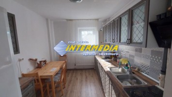 vanzare-apartament-2-camere-decomandat-54-mp-finisat-si-utilat-alba-iulia-cetate-10