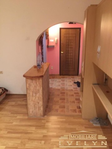 de-vanzare-apartament-2-camere-mansarda-47-mp-zona-primaverii-aleea-scurta-2
