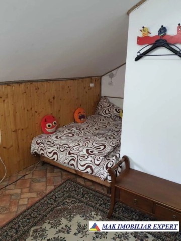 vila-cu-5-camere-si-teren-de-800-mp-de-vanzare-in-bughea-de-sus-arges-13