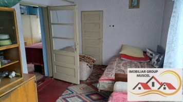 casa-6-camere-spe-in-campulung-muscel-zona-visoi-3-pret95000-euro-negociabil-16