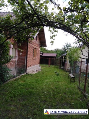 vanzare-casavila-3-camere-teren-951-mp-vladesti-arges-9