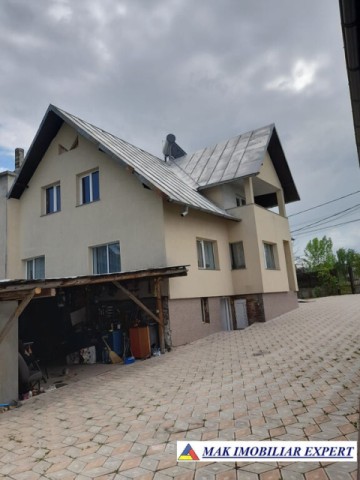 de-vanzare-vila-3-camere-teren-3400-mp-valea-mare-pravat-arges-11