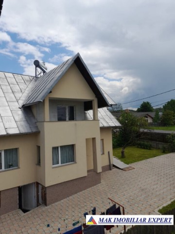 de-vanzare-vila-3-camere-teren-3400-mp-valea-mare-pravat-arges-9