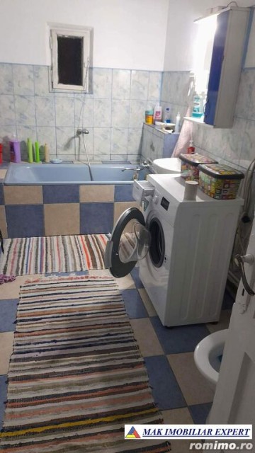 vand-vila-6-camere-cu-teren-de-1000-mp-mioveni-stalpeni-arges-10