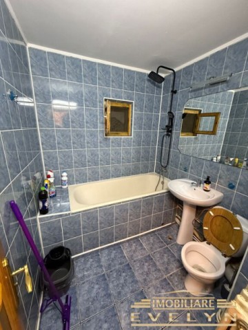 de-inchiriat-apartament-2-camere-zona-bucovina-strada-viilor-5