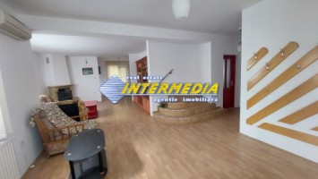 apartament-cu-2-camere-de-inchiriat-la-casa-zona-cetate-1