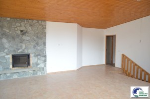 vila-de-vacanta-situata-in-predeal-14