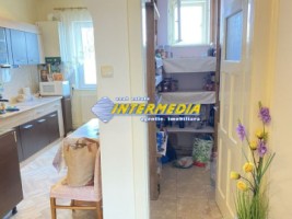 apartament-2-camere-in-centru-la-vila-decomandat-2