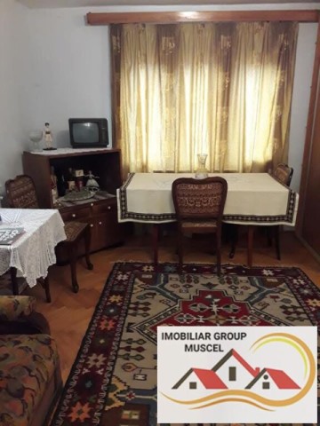 casa-3-camere-si-teren-intravilan-in-suprafata-de-800-mp-in-stoenesti-arges-pret50000-euro-3