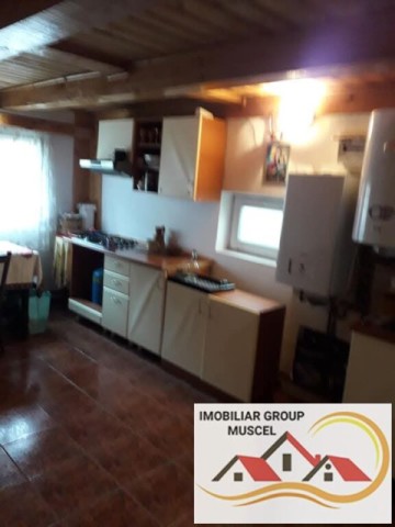 casa-3-camere-si-teren-intravilan-in-suprafata-de-800-mp-in-stoenesti-arges-pret50000-euro-8