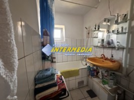 vanzare-apartament-2-camere-52-mp-alba-iulia-cetate-closca-mobilat-complet-6