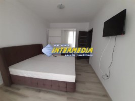 inchiriere-apartament-3-camer-2-bai-dresing-balcon-mare-2-parcari-boxa-etaj-1-bloc-nou-3