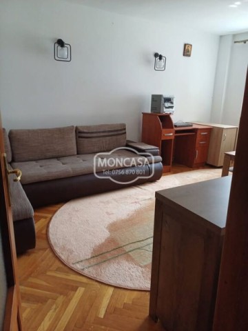 apartament-4-camere-etaj-3-zona-parcul-mihai-eminescu