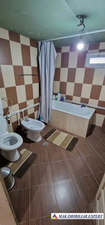 vila-5-camere-teren-1000-mp-de-vanzare-cetateni-arges-7