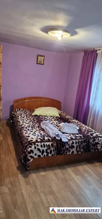 vila-5-camere-teren-1000-mp-de-vanzare-cetateni-arges-3