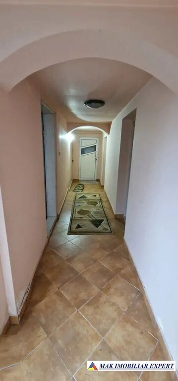 vila-5-camere-teren-1000-mp-de-vanzare-cetateni-arges-8