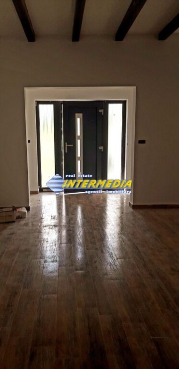 casa-noua-superba-in-zona-cetate-pe-un-nivel-1
