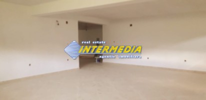 casa-noua-superba-in-zona-cetate-pe-un-nivel-6