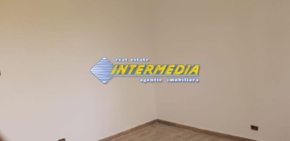 casa-noua-superba-in-zona-cetate-pe-un-nivel-13