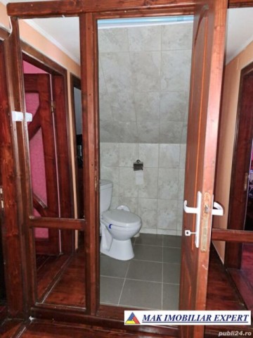 vila-cu-4-camere-si-teren-de-400-mp-de-vanzare-in-corbi-arges-ideala-pentru-locuinta-de-vacanta-13
