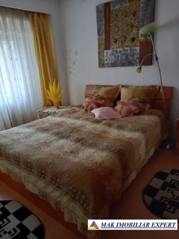 vand-apartament-3-camere-confort-1-etaj-3-lacul-tei-bucuresti-sector-2-12