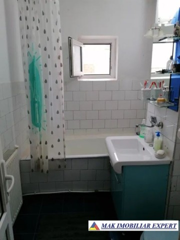 vand-apartament-3-camere-confort-1-et-4-in-grui-campulung-muscel-arges-12