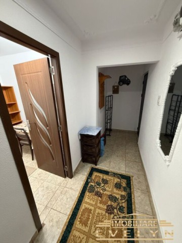 inchiriere-apartament-2-camere-zona-bucovina-scoala-nr-6-3