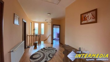 casa-de-vanzare-dp1-garaj-dublu-2-terase-mari-si-925-mp-teren-in-alba-iulia-cetate-finisata-22
