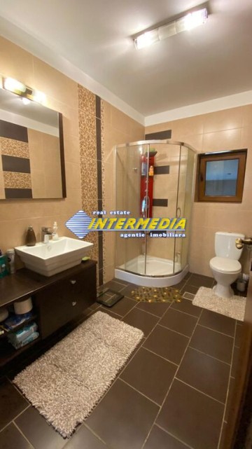 casa-de-vanzare-dp1-garaj-dublu-2-terase-mari-si-925-mp-teren-in-alba-iulia-cetate-finisata-45