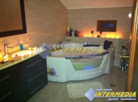 casa-de-vanzare-dp1-garaj-dublu-2-terase-mari-si-925-mp-teren-in-alba-iulia-cetate-finisata-56