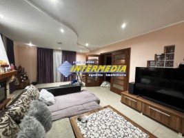 casa-de-vanzare-dp1-garaj-dublu-2-terase-mari-si-925-mp-teren-in-alba-iulia-cetate-finisata-128